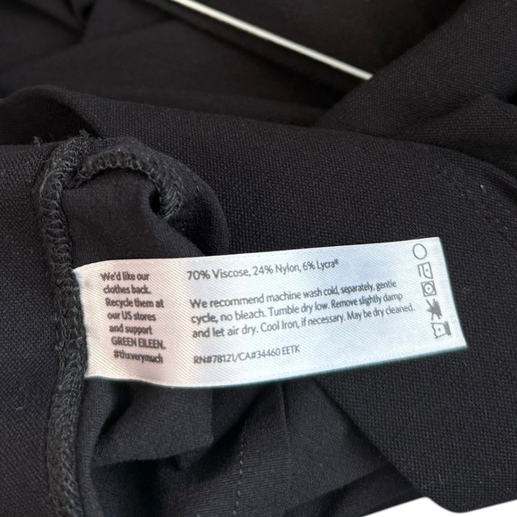 Eileen Fisher System Washable Stretch Crepe Straight Pant Size medium Black - Picture 8 of 8